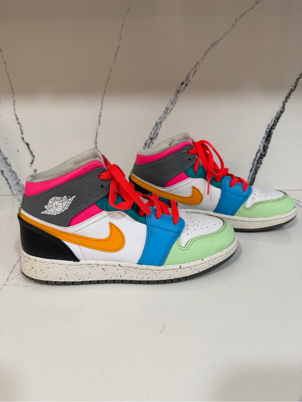 Air Jordan 1 amid SE multicolor